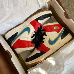 Womens Air Jordan 1 Mid Let(Her) Man